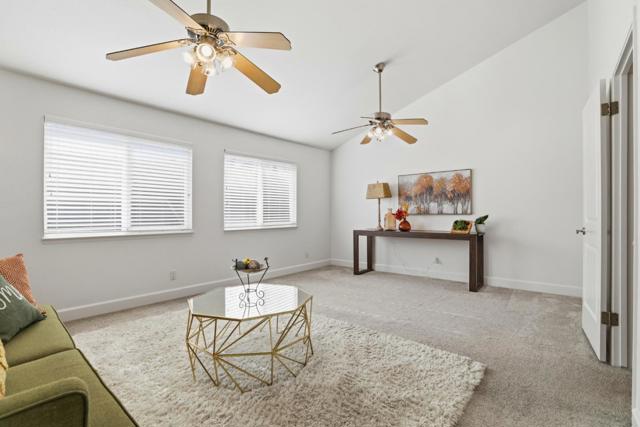 215 Elm Wood Court, Los Gatos CA: https://media.crmls.org/mediaz/7a5c0a8c-2078-42ca-91fc-415b9d35486c.jpg