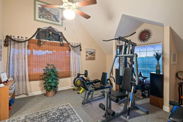 24665 Rancho Santa Teresa Dr, Ramona CA: https://media.crmls.org/mediaz/7a5c39ef-e643-4301-a236-f3782b904b86.jpg