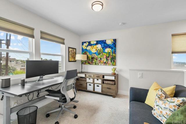 Detail Gallery Image 28 of 48 For 1522 Elevation Rd, San Diego,  CA 92110 - 3 Beds | 3/1 Baths