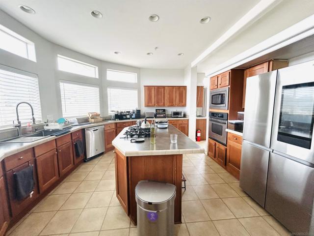 39201 Opalocka Road, Boulevard CA: https://media.crmls.org/mediaz/7a5f0843-f69f-4edb-b2f8-22f3c8ecfc84.jpg