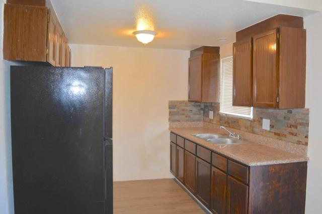 722 E Swain Road, Stockton CA: https://media.crmls.org/mediaz/7a60221d-79a8-4d41-b39c-a2675d2b79a7.jpg