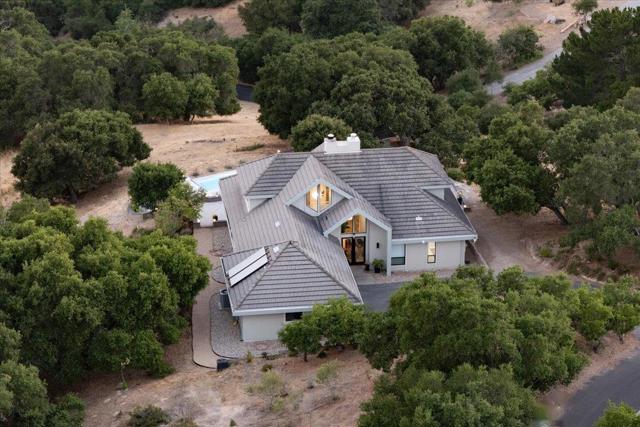 31499 Via Las Rosas, Carmel Valley CA: https://media.crmls.org/mediaz/7a603397-c78a-4b12-a4bd-289ed5ac5c76.jpg