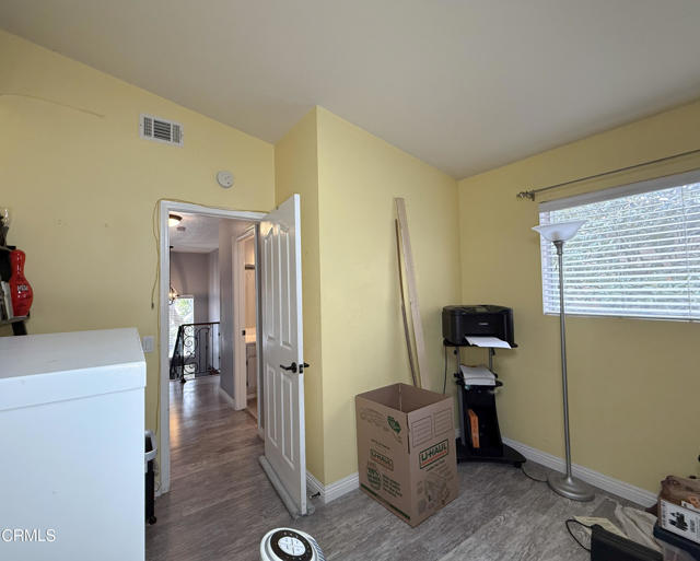 Detail Gallery Image 19 of 23 For 411 E Bard Rd, Oxnard,  CA 93033 - 3 Beds | 2/1 Baths