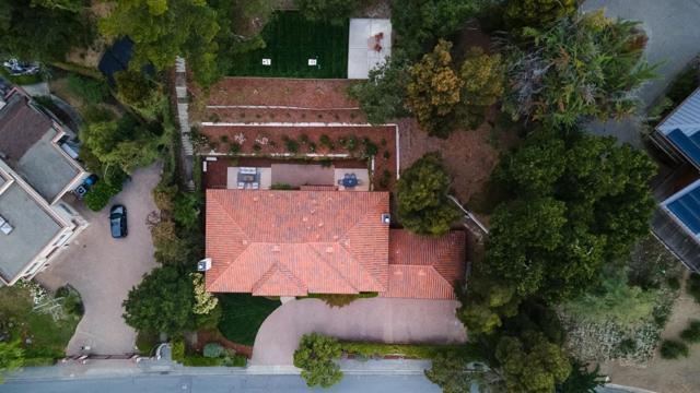 2855 Churchill Drive, Hillsborough CA: https://media.crmls.org/mediaz/7a60a0ea-26c6-4163-8858-8b76f3a39aa8.jpg