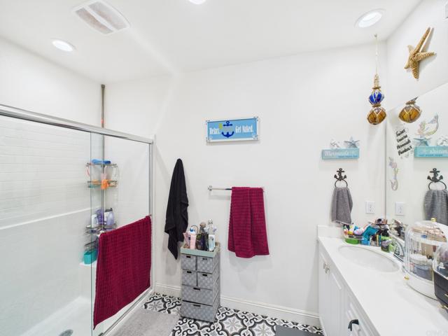 Detail Gallery Image 26 of 38 For 1922 Corte Zafiro #136,  Chula Vista,  CA 91913 - 3 Beds | 2/1 Baths