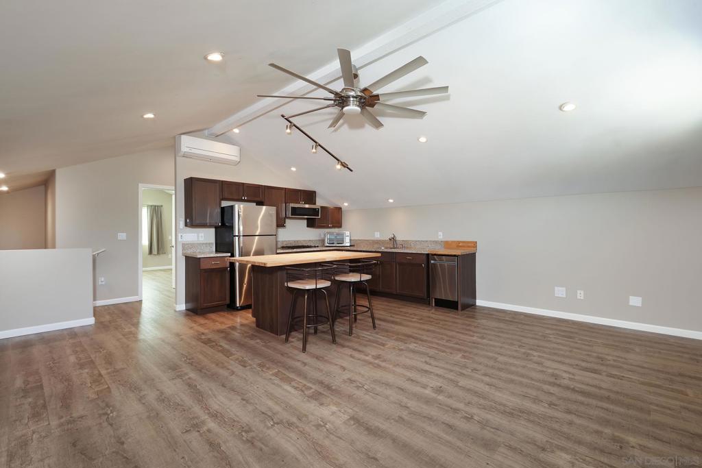 MLS #250041311SD image #25