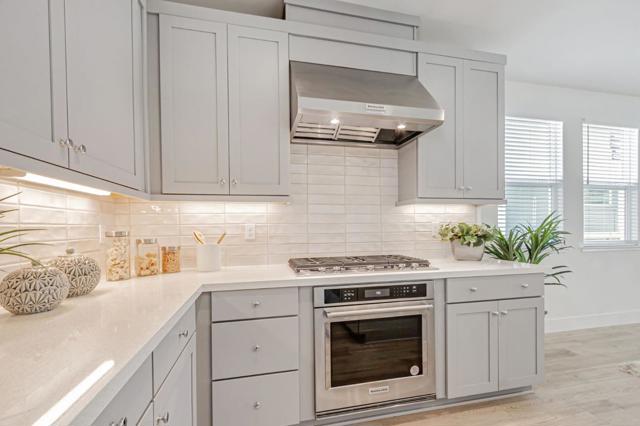 1809 Joshua Tree Circle, Milpitas CA: https://media.crmls.org/mediaz/7a63a9c6-59f1-486e-a150-1a50d832bae1.jpg