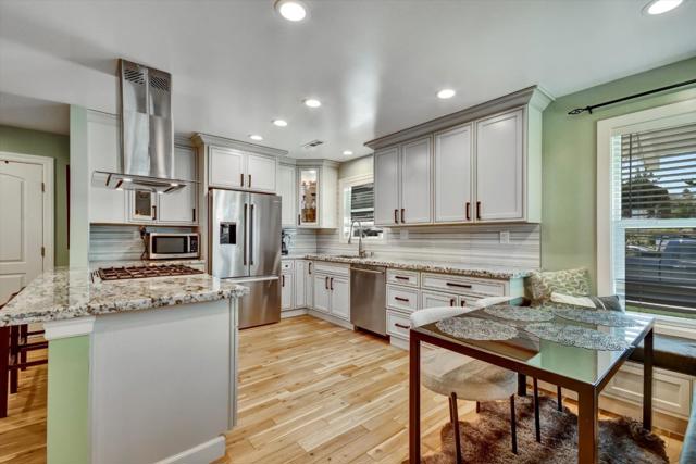 163 Roxbury, Santa Clara CA: https://media.crmls.org/mediaz/7a64977a-e180-4db6-8e71-3dbf8e837f7c.jpg