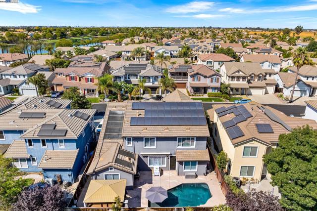 3638 Otter Brook Loop, Discovery Bay CA: https://media.crmls.org/mediaz/7a65b694-a15c-4a51-bbc3-9ea320bb1aa5.jpg