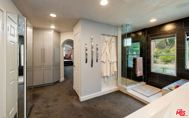 22205 Dardenne Street, Calabasas CA: https://media.crmls.org/mediaz/7a664e4d-64aa-4b49-a8ca-3eaefdaa8a0c.jpg