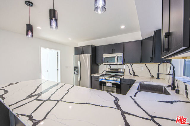 5709 Auckland Avenue, North Hollywood CA: https://media.crmls.org/mediaz/7a6bc5da-a612-4cba-bac7-fd7ecc90e9b9.jpg