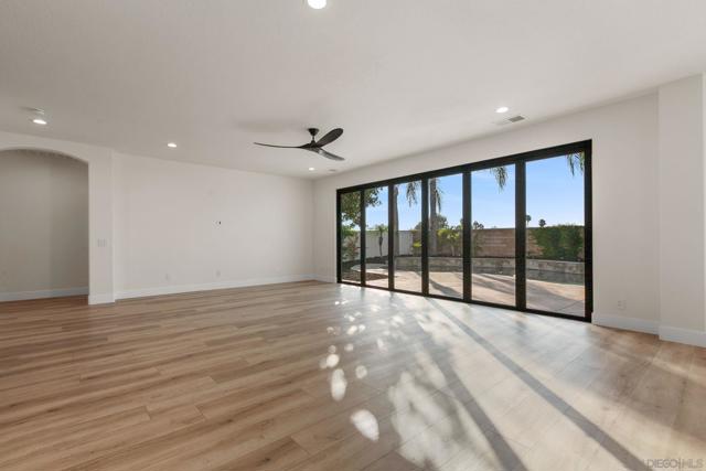 Image 17 of 57 For 40225 Camino Campos Verde