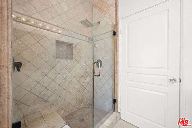 18930 Sherman Way, 18 photo 42