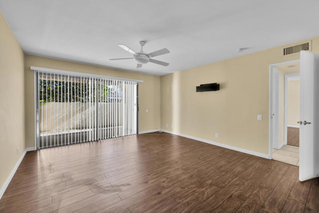 1484 Versailles Drive, Palm Springs, CA 92264