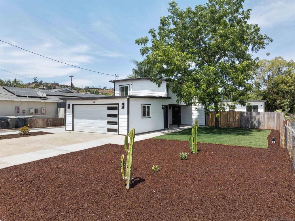 1160 Erica St - photo 3