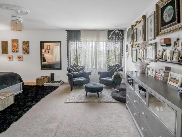 4804 La Villa Marina, Marina del Rey CA: https://media.crmls.org/mediaz/7a708f70-8cfd-4b80-a847-5d8d04e4460f.jpg