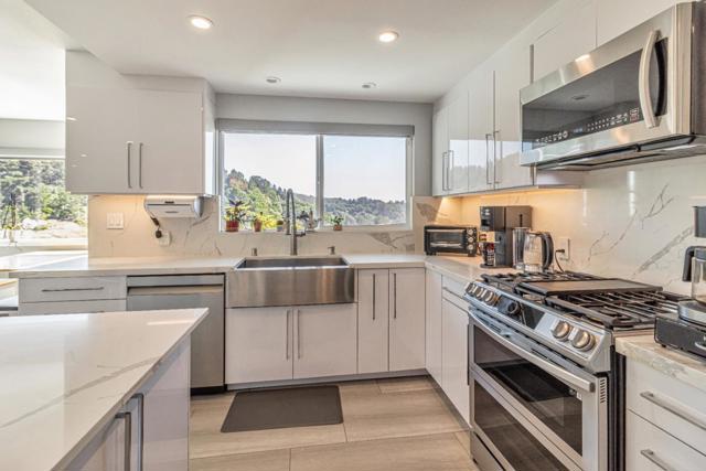 Details for 11550 Skyline Boulevard, Oakland, CA 94619