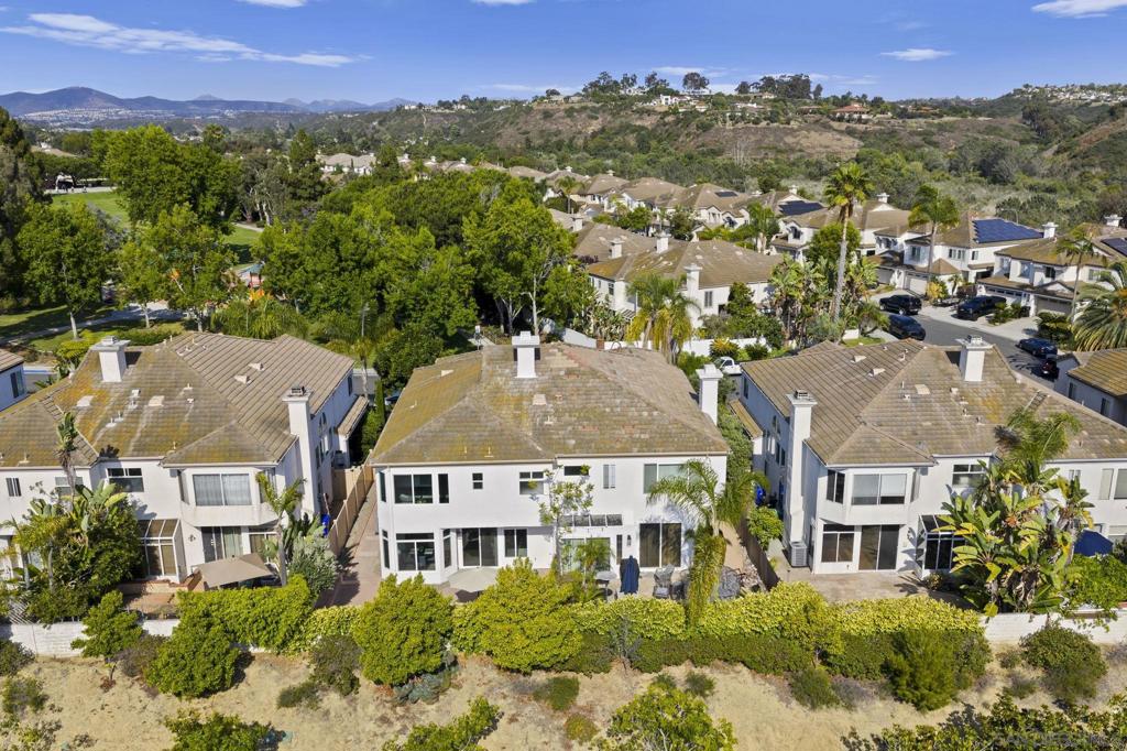 MLS #250033731SD img 43