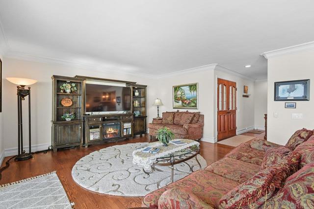 Detail Gallery Image 15 of 34 For 30 Antigua Ct, Coronado,  CA 92118 - 3 Beds | 2 Baths