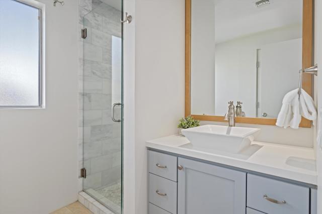 46640 Amir Drive, Palm Desert CA: https://media.crmls.org/mediaz/7a736a20-322e-41a4-973e-466a9039dbd2.jpg