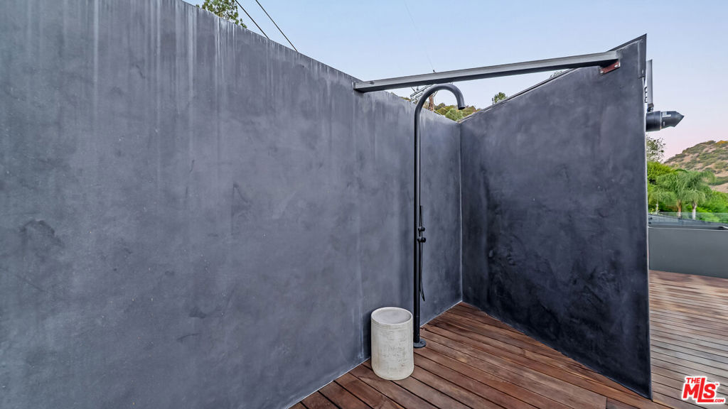 MLS #26986379 image #28