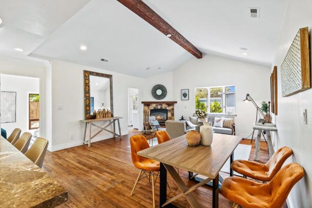 68 Live Oak Road, Royal Oaks CA: https://media.crmls.org/mediaz/7a75a53f-98b8-4afa-9852-962a1ed49640.jpg