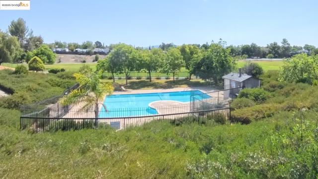 1789 Paseo Laguna Seco, Livermore CA: https://media.crmls.org/mediaz/7a76befa-cc21-4efd-96f3-772cc0bee88e.jpg