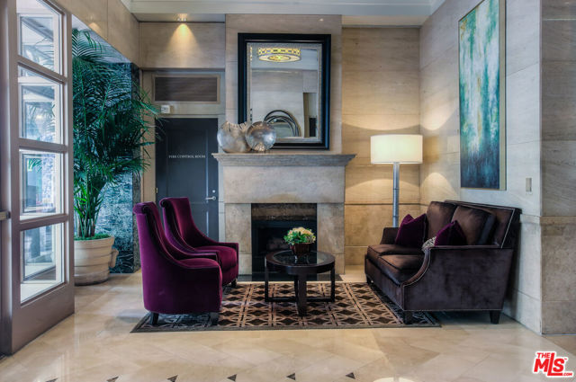 10520 Wilshire Boulevard, Los Angeles CA: https://media.crmls.org/mediaz/7a7718a0-39d0-4ec3-ab84-01c956734926.jpg