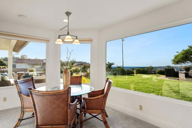 Detail Gallery Image 17 of 45 For 401 Santa Dominga, Solana Beach,  CA 92075 - 5 Beds | 3 Baths