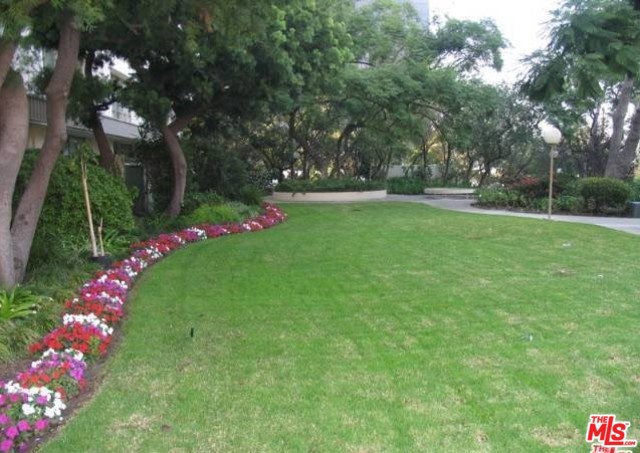 2160 CENTURY PARK EAST, Los Angeles CA: https://media.crmls.org/mediaz/7a78a978-d31c-46a7-a4a4-5b91f303ef4f.jpg