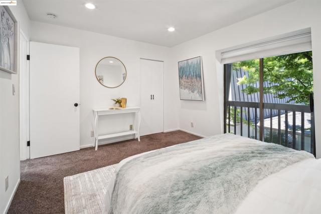 917 Hough Ave, Lafayette CA: https://media.crmls.org/mediaz/7a79e800-9231-4f0d-9d5f-ee385804b310.jpg
