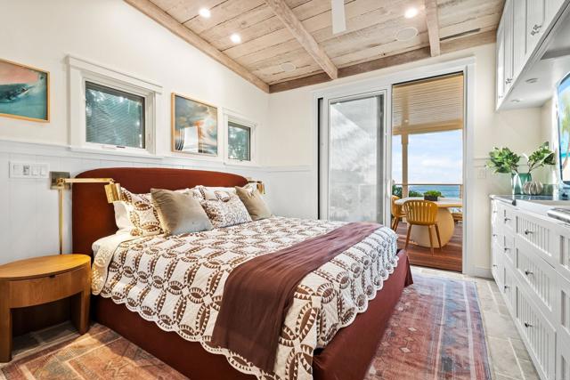 Detail Gallery Image 28 of 60 For 1615 Ocean Front St, San Diego,  CA 92107 - 2 Beds | 2 Baths