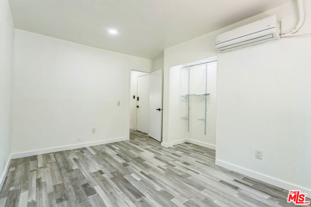 18834 Wellhaven Street, Canyon Country CA: https://media.crmls.org/mediaz/7a7b7211-7936-45a6-9a5b-1d8c009b8a4d.jpg