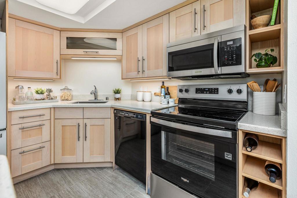 1270 Cleveland - photo 13