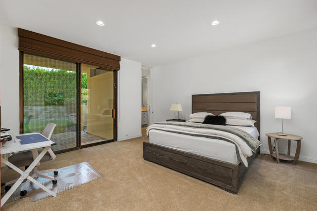 73481 Mariposa Drive, Palm Desert CA: https://media.crmls.org/mediaz/7a7cc8c6-9703-4458-8620-107b998b6c58.jpg
