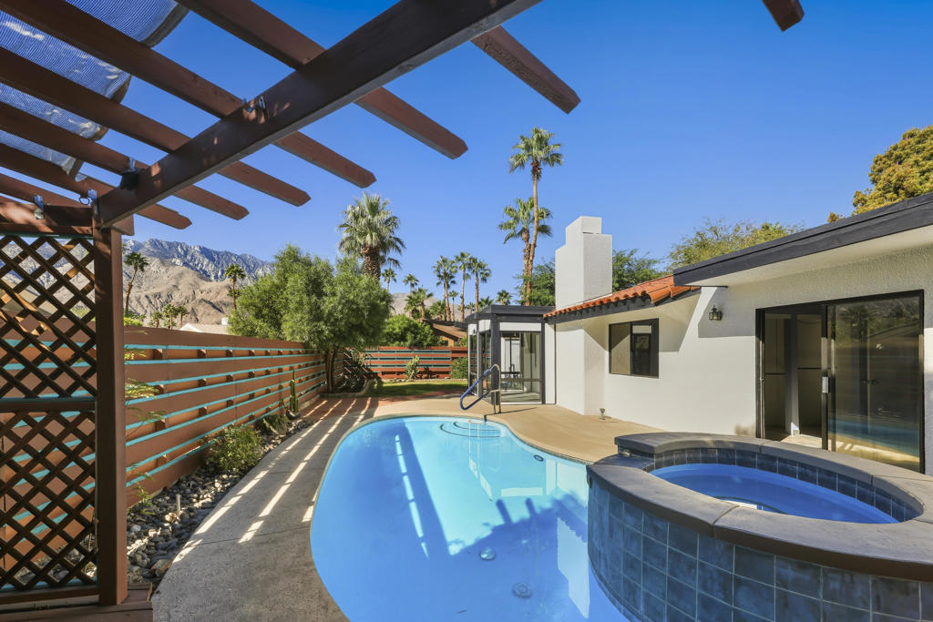 MLS #219138038PS image #26