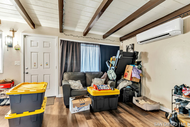 157 59 Natal WAY, Vista CA: https://media.crmls.org/mediaz/7a7f8caf-60a9-415b-9ca9-2a28bffda95e.jpg