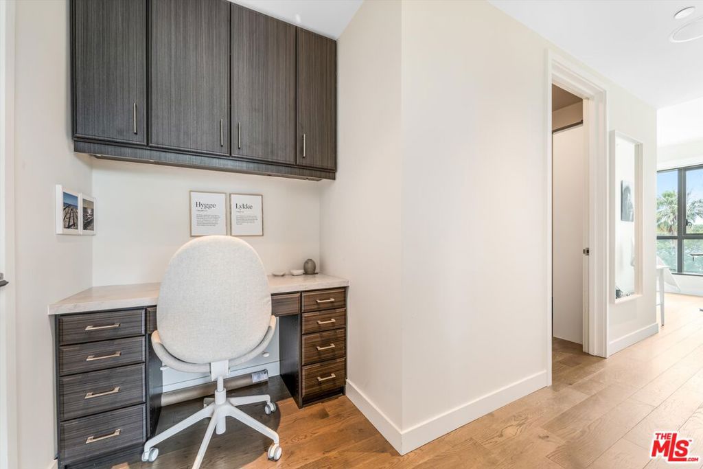 MLS #25616993 image #23