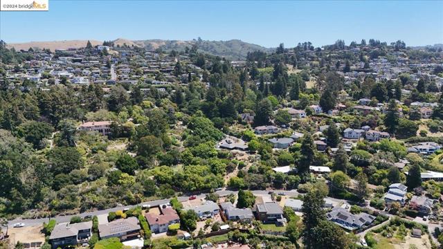 59 Anson Way, Kensington, California 94707, 3 Bedrooms Bedrooms, ,2 BathroomsBathrooms,Single Family Residence,For Sale,Anson Way,41071705