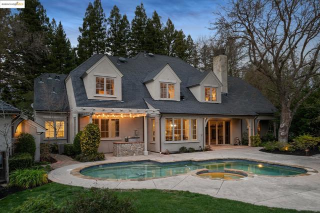 21 Samantha Dr, Lafayette CA: https://media.crmls.org/mediaz/7a819375-deb6-4888-a735-88842530c370.jpg