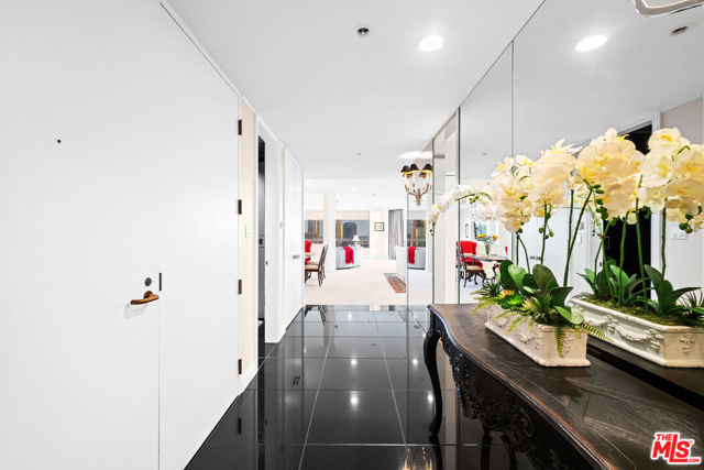 10430 Wilshire Boulevard, Los Angeles CA: https://media.crmls.org/mediaz/7a81e40b-ad9a-4dfa-ae6d-6637621292db.jpg
