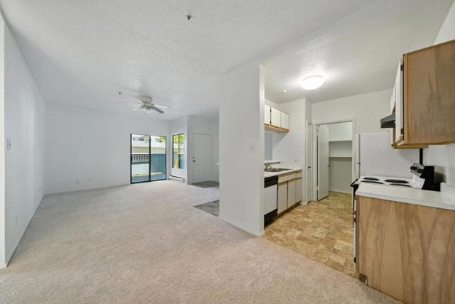 1201 Glen Cove Parkway, Vallejo CA: https://media.crmls.org/mediaz/7a827ae9-a557-44ca-87bb-9e153b8e5573.jpg