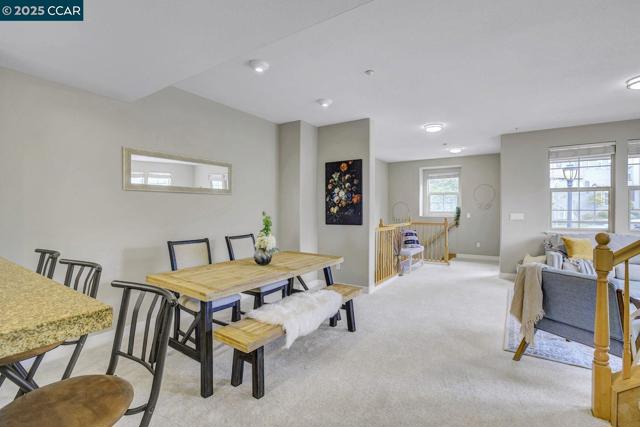 6130 Old Quarry Loop, Oakland CA: https://media.crmls.org/mediaz/7a82bb0a-b8a4-46f7-8f38-421f65880779.jpg