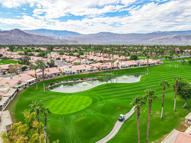 76955 Turendot Street, Palm Desert CA: https://media.crmls.org/mediaz/7a83d14c-15f5-4b7b-9edd-bde59c0459d5.jpg