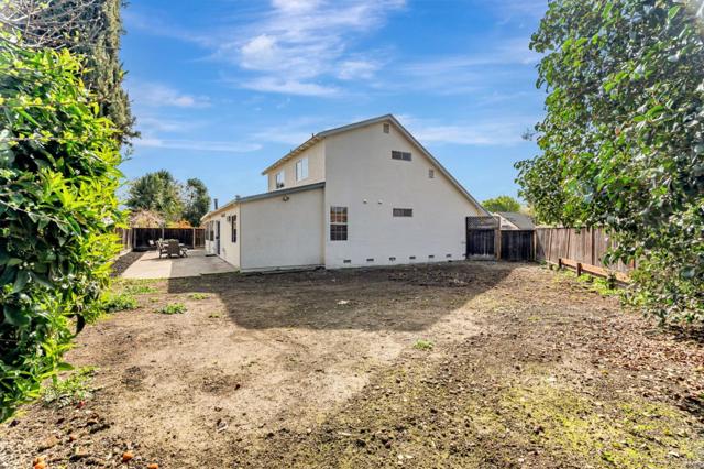 Image 43 of 59 For 6057 Cotton Court