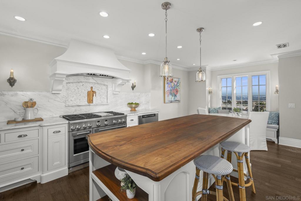 MLS #250035031SD image #24