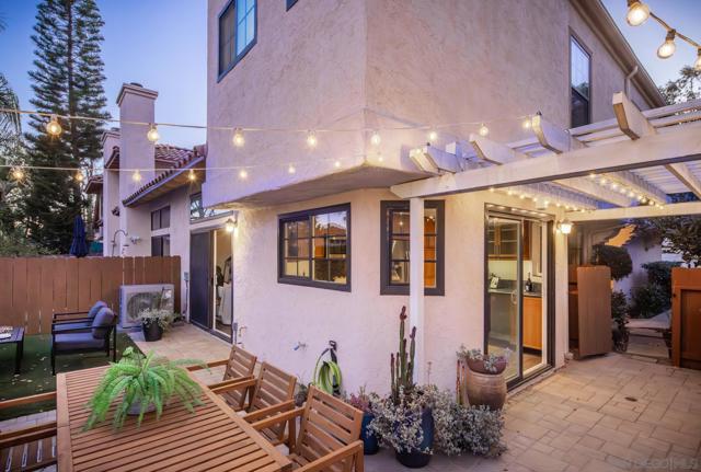 12448 Caminito Mira Del Mar, San Diego, California 92130, 3 Bedrooms Bedrooms, ,2 BathroomsBathrooms,Condominium,For Sale,Caminito Mira Del Mar,250001446SD