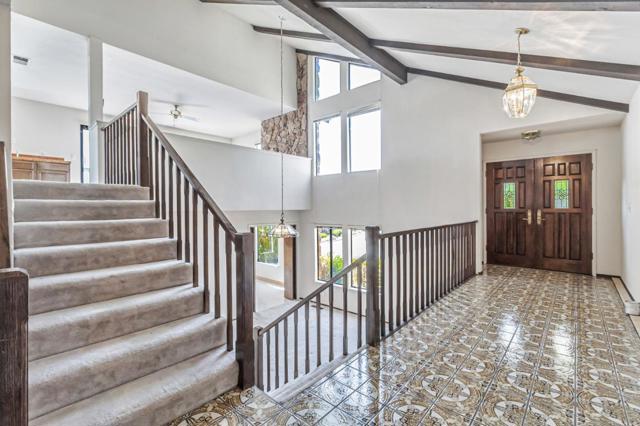 1440 Kring Way, Los Altos CA: https://media.crmls.org/mediaz/7a856cf9-e4a4-4231-9b74-20b2d7c8256a.jpg