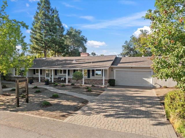 20345 Argonaut Drive, Saratoga CA: https://media.crmls.org/mediaz/7a863a5a-84e3-4ab7-b2f1-7a917a3d3dab.jpg