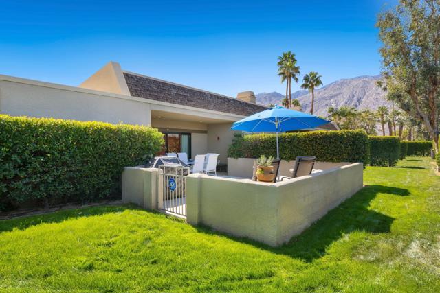 1366 Tiffany N Circle, Palm Springs CA: https://media.crmls.org/mediaz/7a87ceca-f33d-4b47-9c99-3a7ba5cdf5fb.jpg